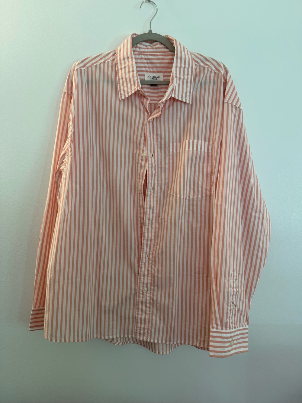 American Eagle Relaxed Fit Button Down Shirt XL Pink White Striped Cotton